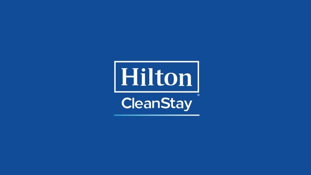 Hampton Inn & Suites Oklahoma City Airport Exterior foto